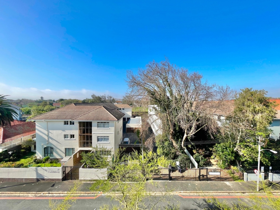 1 Bedroom Property for Sale in Rondebosch Western Cape